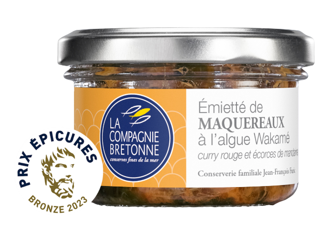 Émietté de maquereaux à l'algue wakamé, curry rouge et mandarine