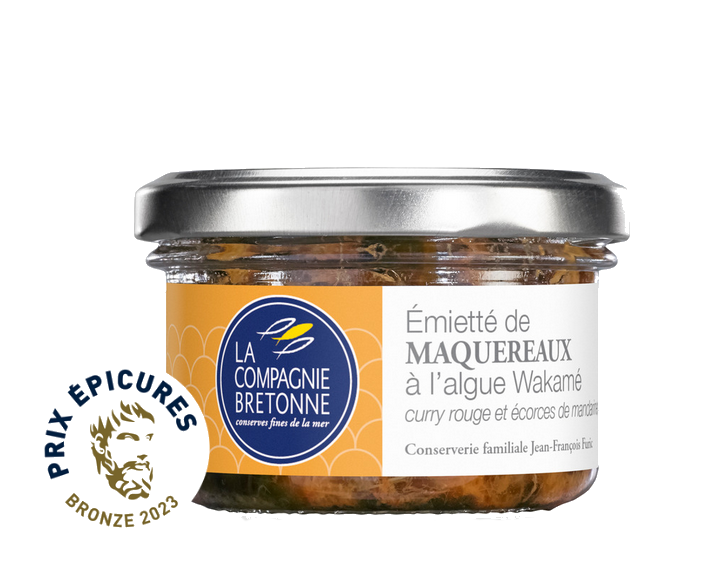 Émietté de maquereaux à l'algue wakamé, curry rouge et mandarine